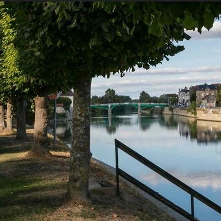 Studio Bord De Marne La Ferte-sous-Jouarre Luaran gambar